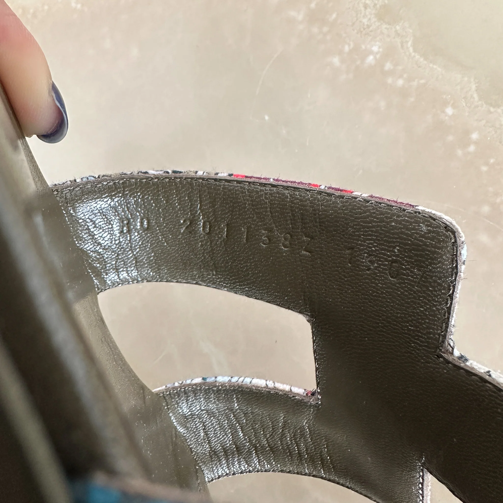 Thumb 4